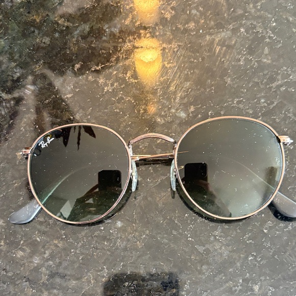 Ray-Ban Round Rose Gold Frame Sunglasses with Green Lenses - Picture 1 of 4